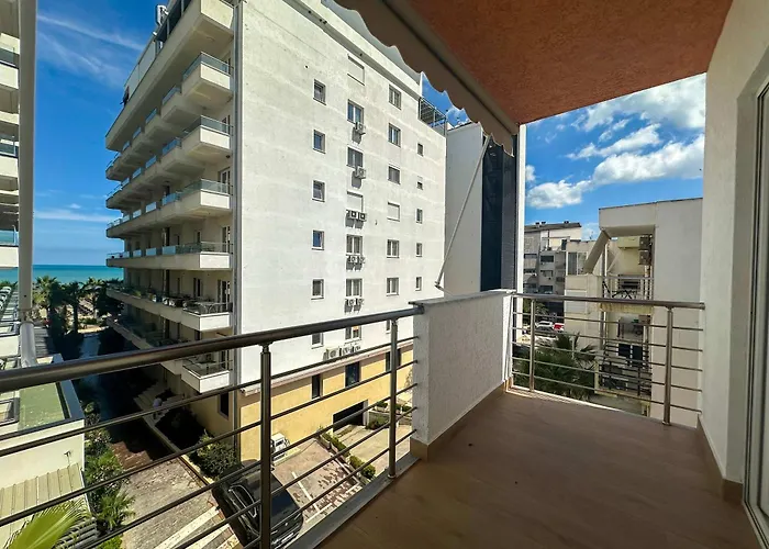 Sea Pearl Retreat F69 Apartman *