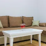 Apartment Sea Pearl Retreat F69 *