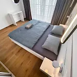 Sea Pearl Retreat F69 Apartment *
