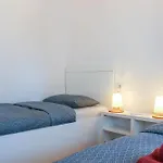 Apartment Sea Pearl Retreat F69