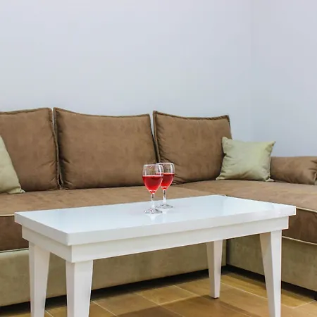 Apartment Sea Pearl Retreat F69 *