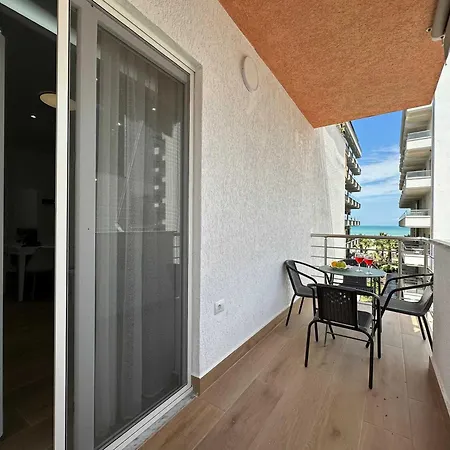 Apartment Sea Pearl Retreat F69 Golem (Tirana)